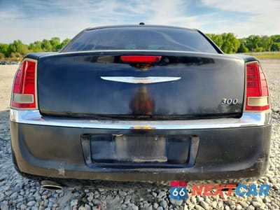 Zdjęcie 6 z 13 samochodu: 2014 CHRYSLER 300 VIN:2C3CCAAGXEH378663 - miniatura