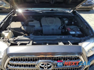 Zdjęcie 11 z 12 samochodu: 2017 TOYOTA TACOMA TRD SPORT VIN:3TMCZ5AN8HM057985 - miniatura
