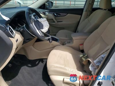 Zdjęcie 7 z 13 samochodu: 2016 NISSAN ROGUE S VIN:JN8AT2MT1GW022841 - miniatura