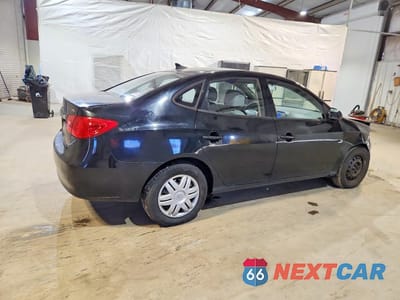 Trzecie zdjęcie samochodu z tyłu: 2010 HYUNDAI ELANTRA GLS VIN:KMHDU4AD3AU140211 - miniatura