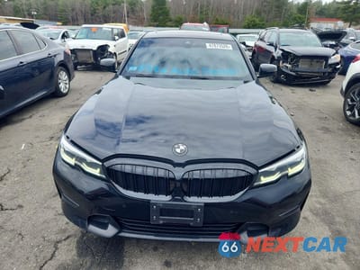 Piąte zdjęcie samochodu w środku: 2019 BMW 330XI VIN:WBA5R7C5XKFH01477 - miniatura