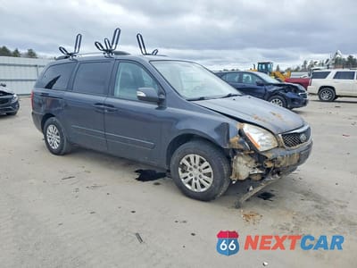 Czwarte zdjęcie samochodu z boku: 2014 KIA SEDONA LX VIN:KNDMG4C7XE6539419 - miniatura
