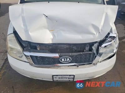 Zdjęcie 12 z 13 samochodu: 2011 KIA SEDONA LX VIN:KNDMG4C71B6380060 - miniatura