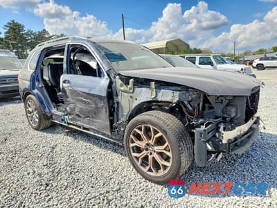 Czwarte zdjęcie samochodu z boku: 2019 BMW X7 XDRIVE40I VIN:5UXCW2C59KL082101 - miniatura