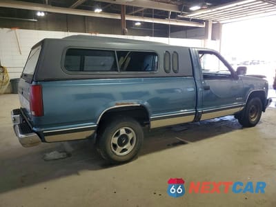 Trzecie zdjęcie samochodu z tyłu: 1990 CHEVROLET GMT-400 C1500 VIN:1GCDC14K2LE245965 - miniatura