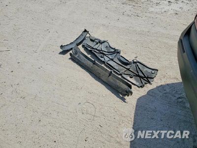 Zdjęcie 13 z 14 samochodu: 2020 TOYOTA RAV 4 VIN:2T3H1RFV6LW072926 - miniatura