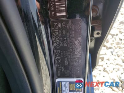 Zdjęcie 12 z 12 samochodu: 2016 KIA FORTE LX VIN:KNAFK4A63G5575203 - miniatura