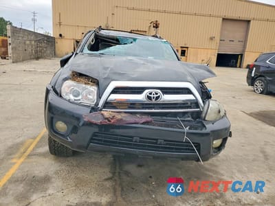 Piąte zdjęcie samochodu w środku: 2006 TOYOTA 4RUNNER SR5 VIN:JTEZU14R368041089 - miniatura