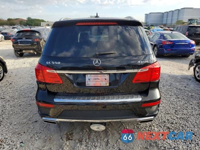 Zdjęcie 6 z 13 samochodu: 2015 MERCEDES-BENZ GL 550 4MATIC VIN:4JGDF7DE5FA442804 - miniatura