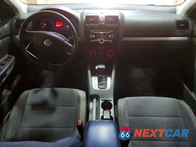 Zdjęcie 8 z 13 samochodu: 2007 VOLKSWAGEN JETTA VIN:3VWGF71K37M132261 - miniatura
