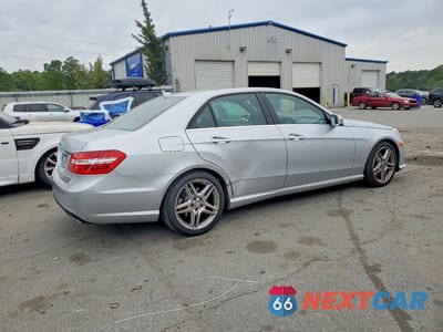 Trzecie zdjęcie samochodu z tyłu: 2013 MERCEDES-BENZ E 350 4MATIC VIN:WDDHF8JB3DA733438 - miniatura