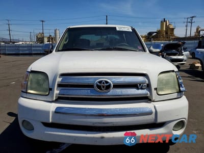 Piąte zdjęcie samochodu w środku: 2004 TOYOTA TUNDRA DOUBLE CAB SR5 VIN:5TBET34144S447881 - miniatura
