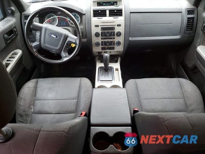 Zdjęcie 8 z 13 samochodu: 2012 FORD ESCAPE XLT VIN:1FMCU0DG7CKB63208 - miniatura