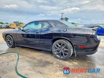 Drugie zdjęcie samochodu z przodu: 2021 DODGE CHALLENGER GT VIN:2C3CDZJGXMH556064 - miniatura