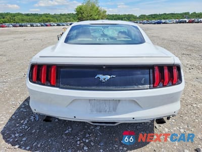 Zdjęcie 6 z 12 samochodu: 2015 FORD MUSTANG VIN:1FA6P8TH0F5356486 - miniatura