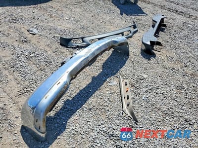 Zdjęcie 13 z 13 samochodu: 2004 GMC YUKON XL K1500 VIN:3GKFK16T04G185863 - miniatura