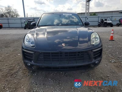 Piąte zdjęcie samochodu w środku: 2015 PORSCHE MACAN S VIN:WP1AB2A50FLB54220 - miniatura