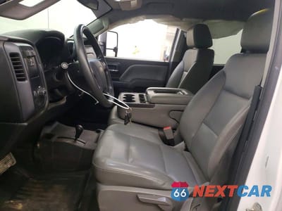 Zdjęcie 7 z 12 samochodu: 2019 CHEVROLET SILVERADO K2500 HEAVY DUTY VIN:2GC2KREG5K1218441 - miniatura