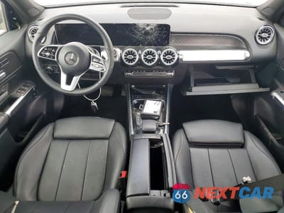 Zdjęcie 8 z 13 samochodu: 2021 MERCEDES-BENZ GLB 250 VIN:W1N4M4GB4MW168031 - miniatura