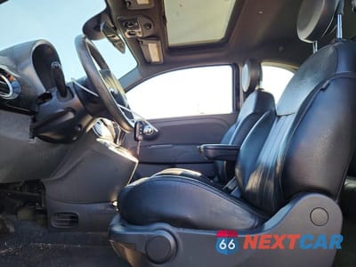 Zdjęcie 7 z 12 samochodu: 2015 FIAT 500 SPORT VIN:3C3CFFBR9FT507764 - miniatura