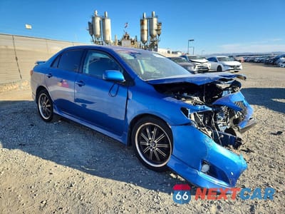 Czwarte zdjęcie samochodu z boku: 2010 TOYOTA COROLLA S VIN:2T1BU4EE0AC453180 - miniatura