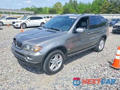 2005 BMW X5 4.4I 5UXFB535X5LV16220 - główne zdjęcie licytacji z USA - miniatura