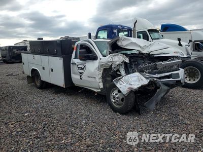 Czwarte zdjęcie samochodu z boku: 2019 CHEVROLET SILVERADO K3500 VIN:1GB3KVCG5KF156844 - miniatura