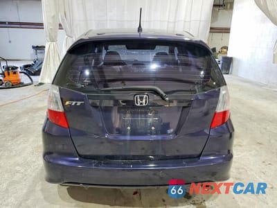 Zdjęcie 6 z 13 samochodu: 2010 HONDA FIT SPORT VIN:JHMGE8H47AC029385 - miniatura