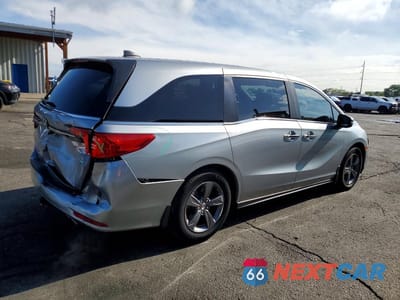 Trzecie zdjęcie samochodu z tyłu: 2021 HONDA ODYSSEY EX VIN:5FNRL6H55MB006577 - miniatura