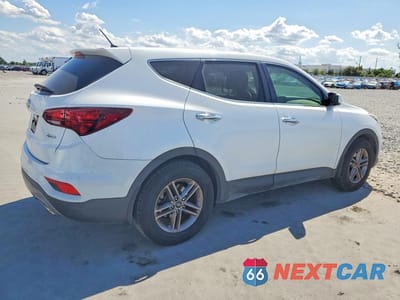 Trzecie zdjęcie samochodu z tyłu: 2018 HYUNDAI SANTA FE SPORT 2.4L VIN:5NMZT3LB8JH075608 - miniatura