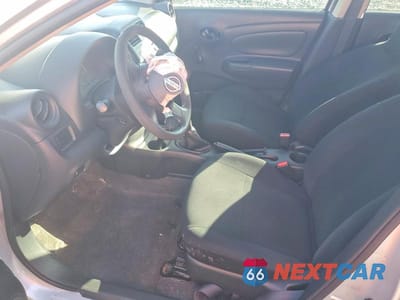 Zdjęcie 7 z 12 samochodu: 2014 NISSAN VERSA 1.6 S VIN:3N1CN7AP3EL811971 - miniatura