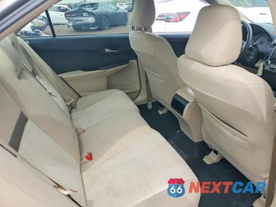Zdjęcie 10 z 12 samochodu: 2013 TOYOTA CAMRY LE VIN:4T4BF1FK5DR335566 - miniatura