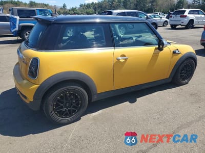 Trzecie zdjęcie samochodu z tyłu: 2007 MINI COOPER S VIN:WMWMF73547TL90008 - miniatura