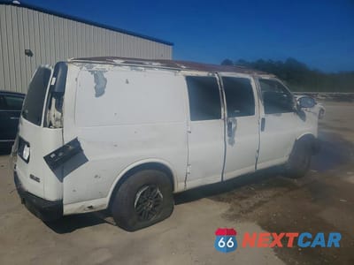 Trzecie zdjęcie samochodu z tyłu: 2005 CHEVROLET EXPRESS G1500 VIN:1GCFG15X951140549 - miniatura