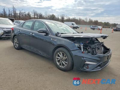Czwarte zdjęcie samochodu z boku: 2019 KIA OPTIMA LX VIN:5XXGT4L32KG325365 - miniatura