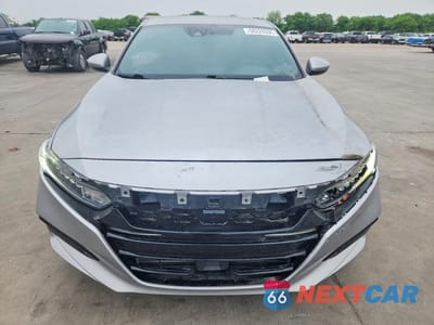 Piąte zdjęcie samochodu w środku: 2018 HONDA ACCORD SPORT VIN:1HGCV1F38JA205746 - miniatura