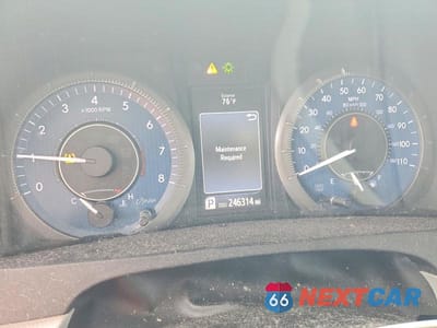 Zdjęcie 9 z 13 samochodu: 2017 TOYOTA SIENNA XLE 8-PASSENGER VIN:5TDYZ3DC3HS812741 - miniatura