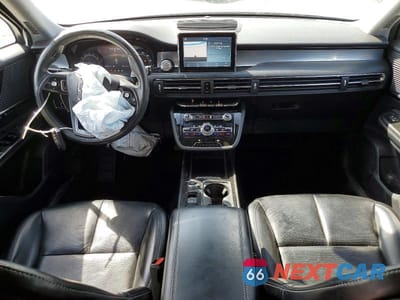 Zdjęcie 8 z 14 samochodu: 2020 LINCOLN TOWNHOUSE CORSAIR VIN:5LMCJ1D99LUL18228 - miniatura