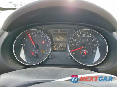 Zdjęcie 9 z 12 samochodu: 2011 NISSAN ROGUE S VIN:JN8AS5MT7BW575359 - miniatura