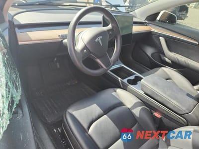 Zdjęcie 8 z 12 samochodu: 2023 TESLA MODEL 3 VIN:5YJ3E1EA5PF563773 - miniatura