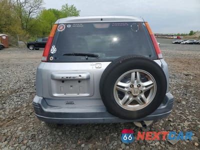 Zdjęcie 6 z 13 samochodu: 2001 HONDA CR-V LX VIN:JHLRD28471S021113 - miniatura