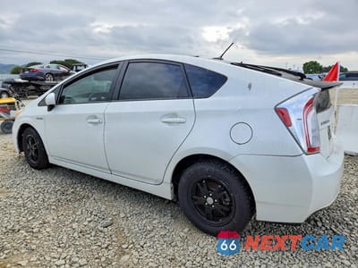 Drugie zdjęcie samochodu z przodu: 2012 TOYOTA PRIUS THREE VIN:JTDKN3DU8C1578788 - miniatura