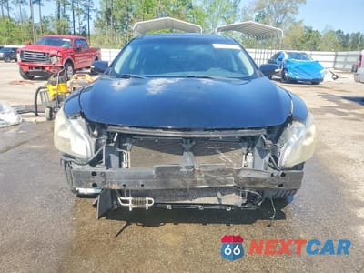 Piąte zdjęcie samochodu w środku: 2011 NISSAN MAXIMA 3.5 S VIN:1N4AA5AP7BC832436 - miniatura