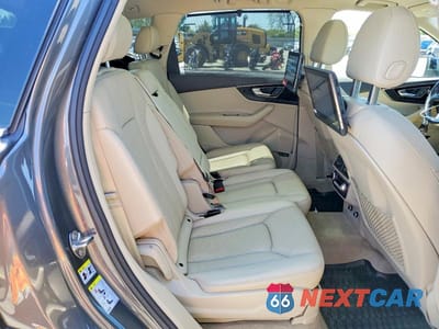Zdjęcie 11 z 14 samochodu: 2019 AUDI Q7 PRESTIGE VIN:WA1VAAF78KD026705 - miniatura