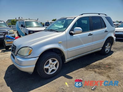 1998 MERCEDES-BENZ ML 320 4JGAB54E8WA029701 - główne zdjęcie licytacji z USA - miniatura