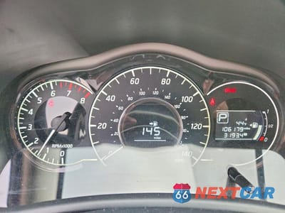 Zdjęcie 9 z 12 samochodu: 2016 NISSAN VERSA NOTE SV VIN:3N1CE2CP1GL401785 - miniatura