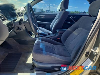 Zdjęcie 7 z 11 samochodu: 2001 TOYOTA CAMRY LE VIN:JT2BG28KX10539404 - miniatura