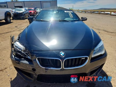 Piąte zdjęcie samochodu w środku: 2017 BMW M6 VIN:WBS6G9C51HD932299 - miniatura