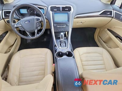 Zdjęcie 8 z 12 samochodu: 2014 FORD FUSION SE VIN:3FA6P0HD1ER376653 - miniatura