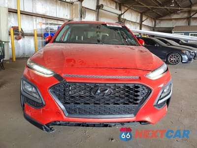 Piąte zdjęcie samochodu w środku: 2020 HYUNDAI KONA SEL VIN:KM8K22AA3LU440342 - miniatura